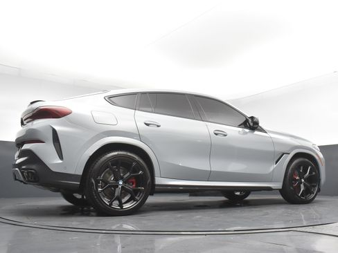 Used 2024 BMW X6 M60i w/ M Sport Professional Package image 25