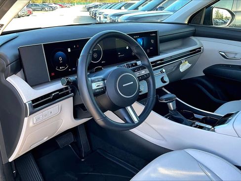 Certified 2025 Hyundai Tucson SEL image 15