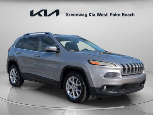 Used 2014 Jeep Cherokee Latitude image 1