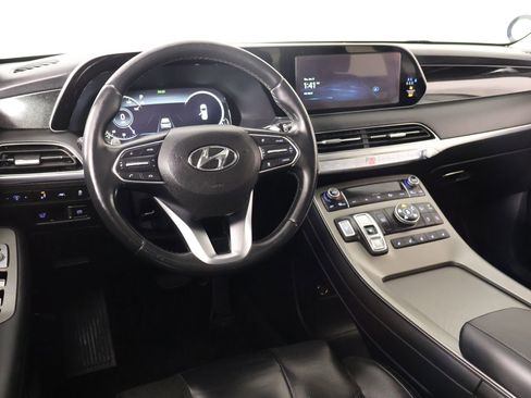 Used 2022 Hyundai Palisade Limited image 2
