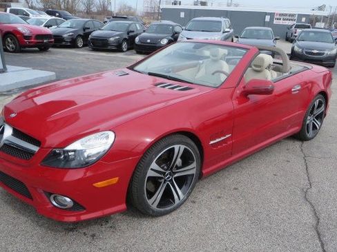 Used 2012 Mercedes-Benz SL 550 image 16