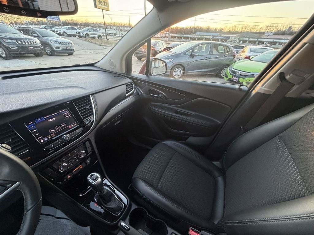 Used 2021 Buick Encore Preferred w/ Safety Package AWD/4WD image 15