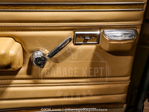 Used 1988 Jeep Grand Wagoneer AWD/4WD image 94