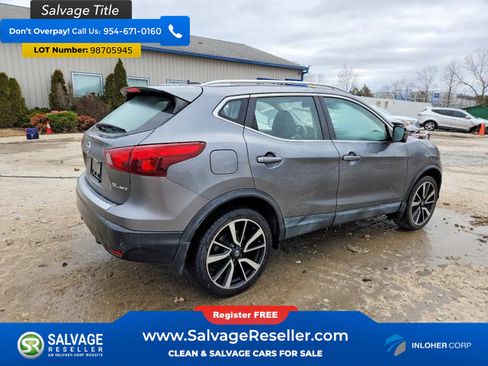Used 2019 Nissan Rogue Sport SL AWD/4WD image 4