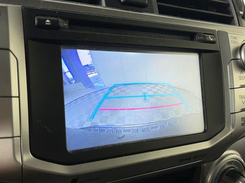 Used 2016 Toyota 4Runner SR5 Premium image 21