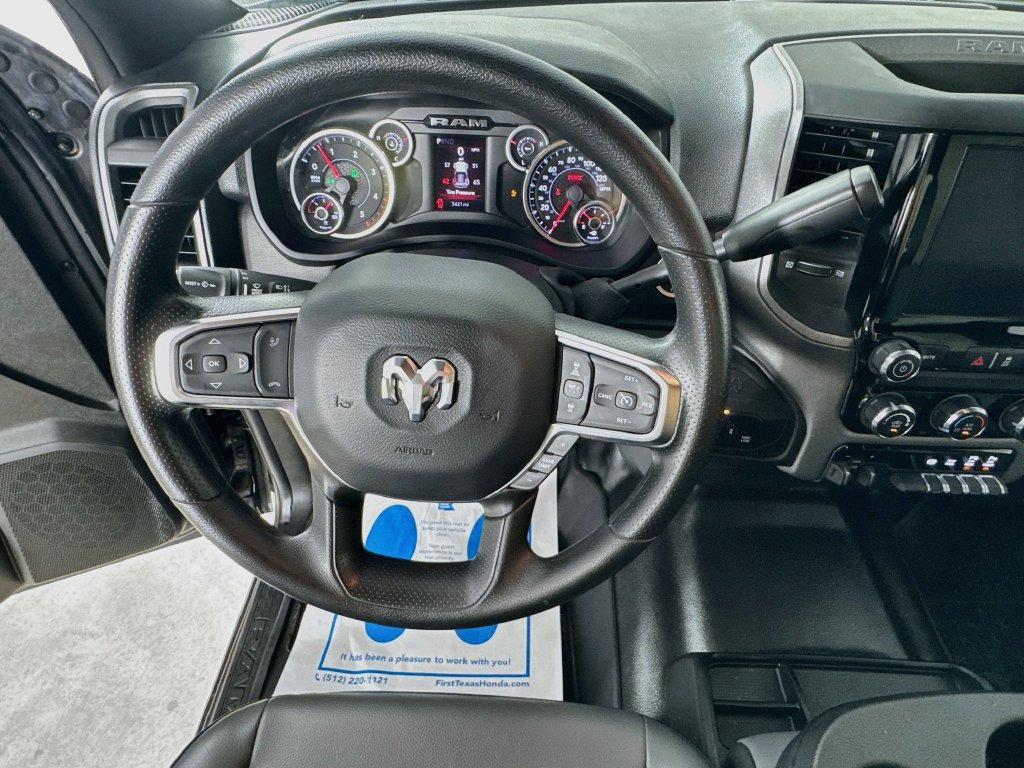 Used 2025 RAM 3500 Tradesman w/ Chrome Appearance Group AWD/4WD image 13