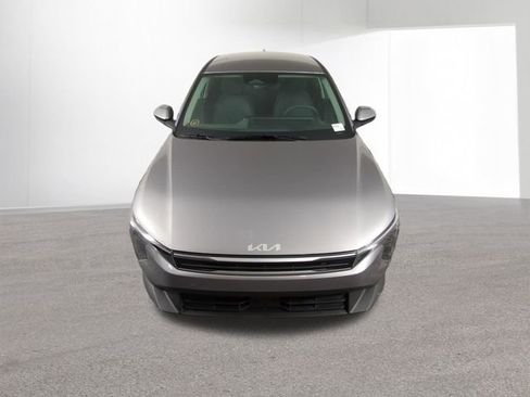 New 2025 Kia K4 LXS image 41