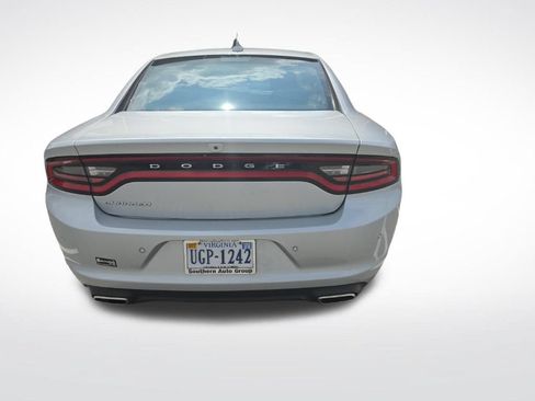 Used 2023 Dodge Charger SXT RWD image 5