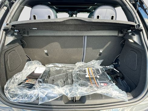 New 2026 MINI Cooper 2-Door Hardtop image 20