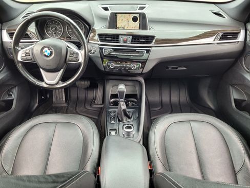 Used 2017 BMW X1 xDrive28i image 23