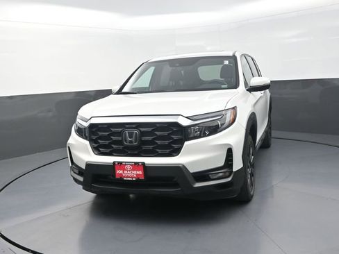 Used 2023 Honda Passport EX-L image 32