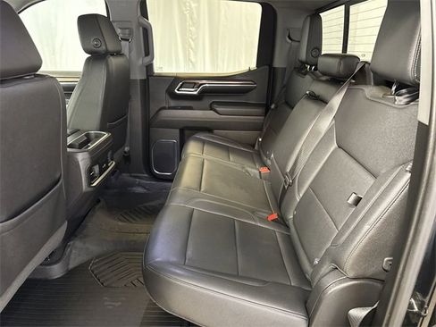 Used 2024 Chevrolet Silverado 1500 LT Trail Boss w/ LT Trail Boss Premium Package image 12