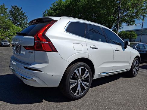 Certified 2023 Volvo XC60 B5 Ultimate w/ Climate Package AWD/4WD image 6