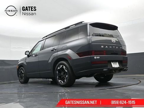 Used 2025 Hyundai Santa Fe SEL AWD/4WD image 46