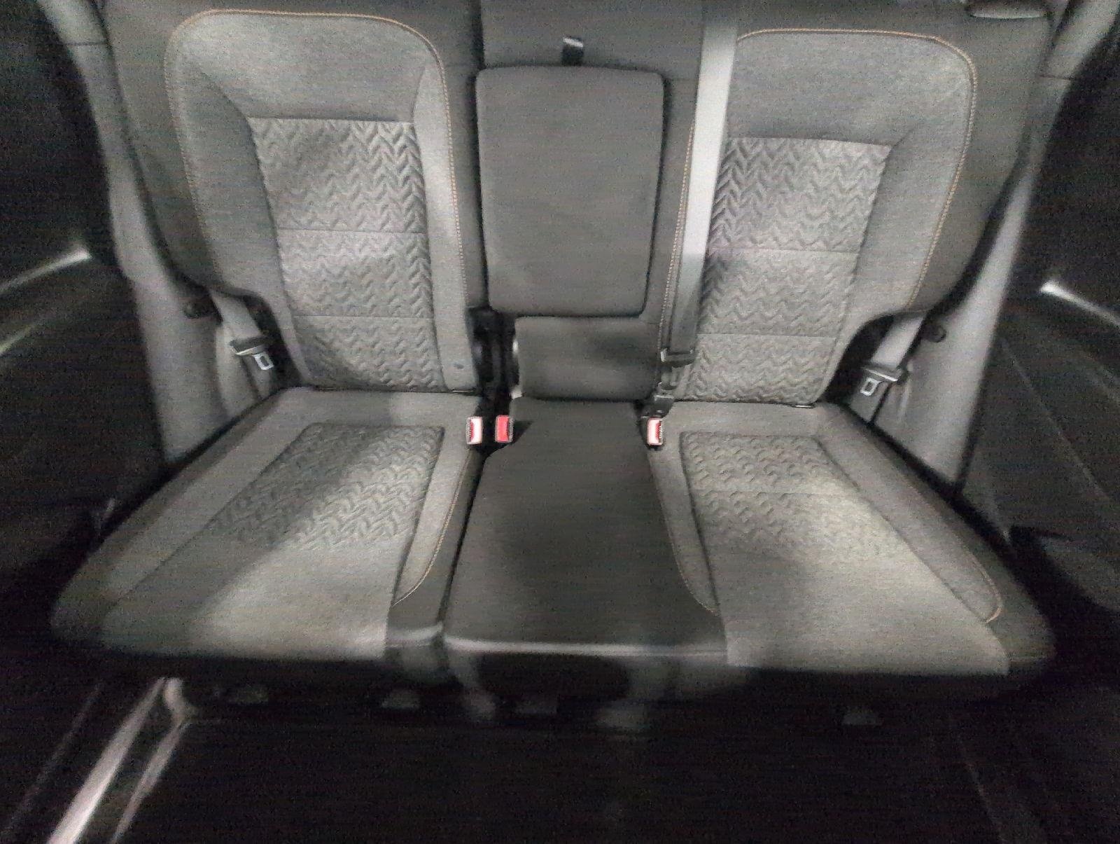 Used 2024 Chevrolet Equinox LT AWD/4WD image 23