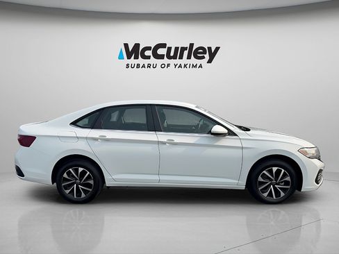 Used 2024 Volkswagen Jetta S FWD image 4