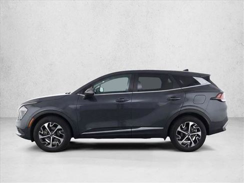 Used 2023 Kia Sportage EX FWD image 4