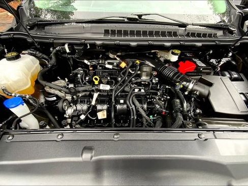 Used 2024 Ford Edge Titanium image 20