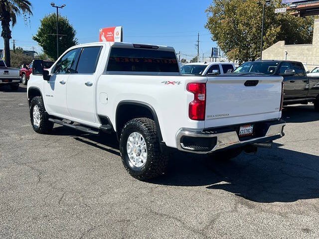 Used 2021 Chevrolet Silverado 2500 LTZ AWD/4WD image 6