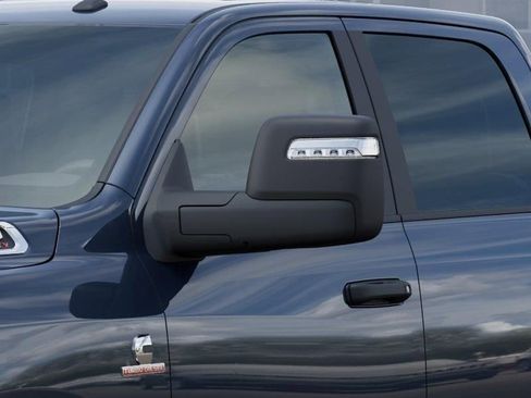 New 2026 RAM 2500 Big Horn AWD/4WD image 12