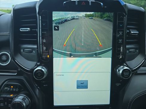 Used 2022 RAM 1500 Limited w/ Body-Colour Bumper Group AWD/4WD image 20