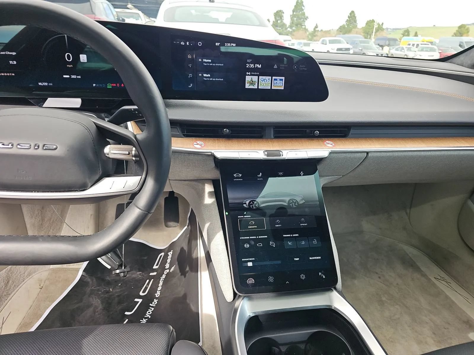 Used 2025 Lucid Air Touring AWD/4WD image 4