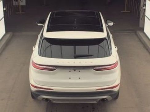 Used 2023 Lincoln Corsair AWD w/ Equipment Group 101A image 3