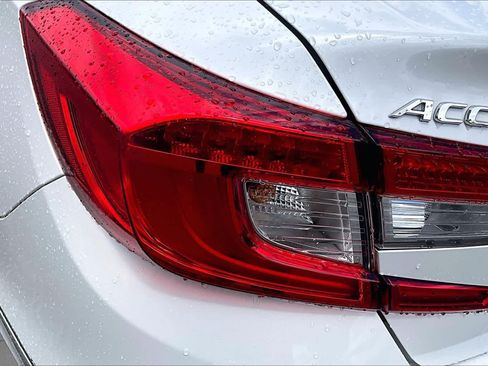 Used 2020 Honda Accord EX image 29