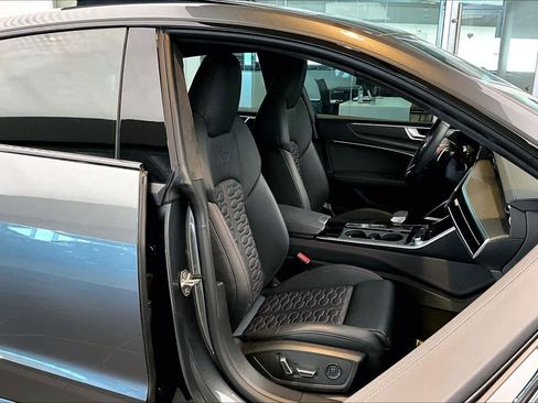 Certified 2025 Audi RS 7 Performance w/ Black Optic Package image 9