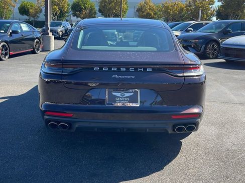 Used 2022 Porsche Panamera Platinum Edition image 9