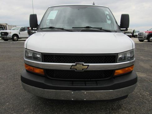 Used 2021 Chevrolet Express 3500 w/ Power Convenience Package RWD image 8