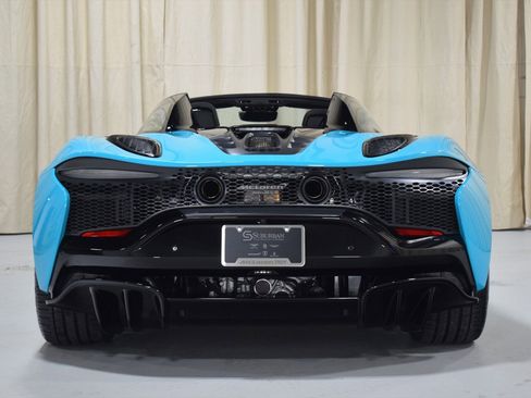 New 2025 McLaren Artura Spider image 15