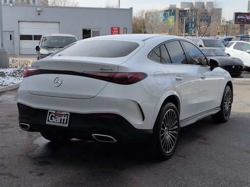 Used 2024 Mercedes-Benz GLC 300 4MATIC image 3