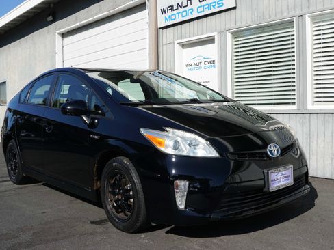Used 2013 Toyota Prius Three image 22