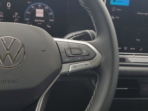 New 2026 Volkswagen Tiguan S FWD image 23