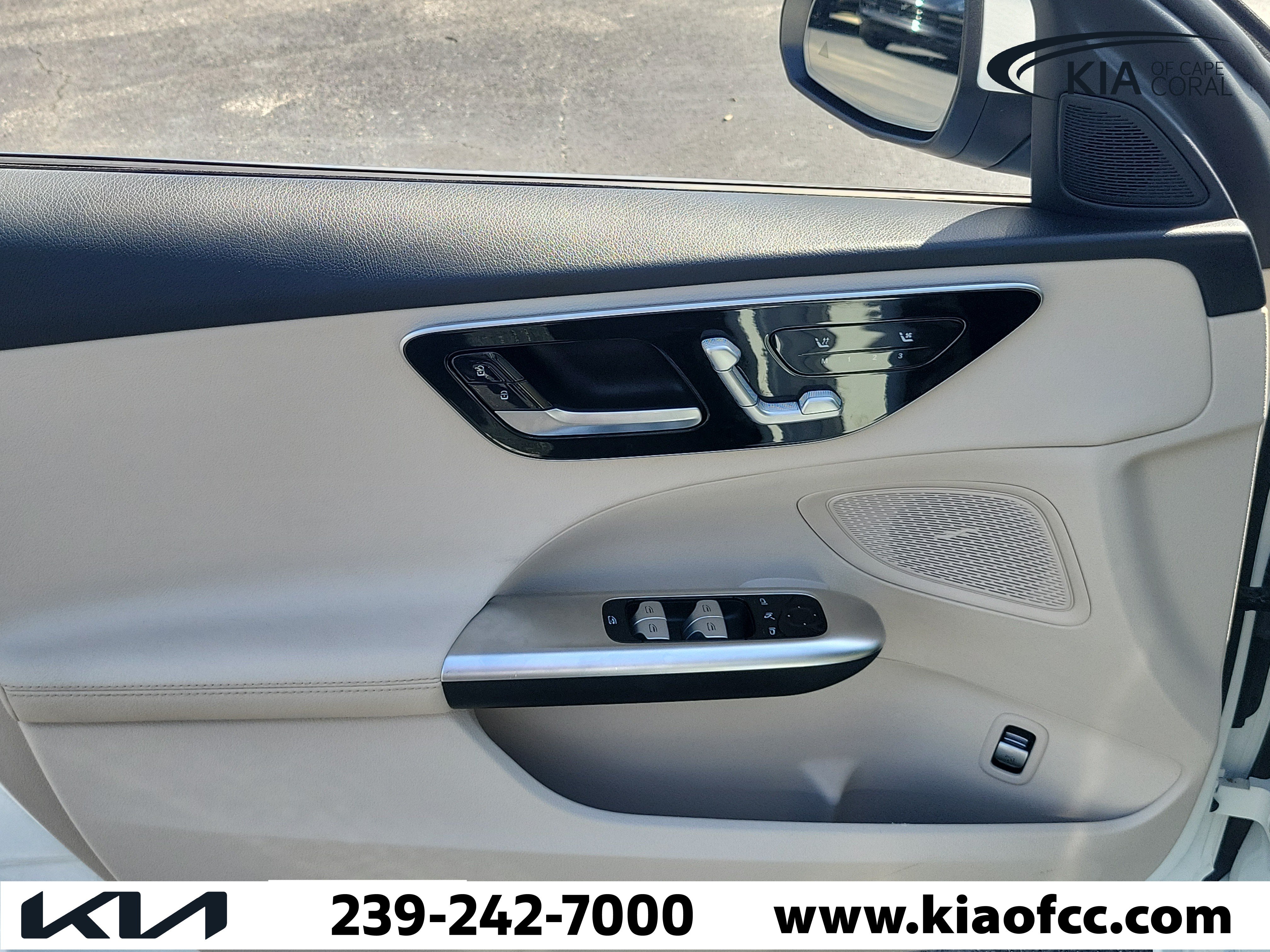 Used 2024 Mercedes-Benz C 300 Sedan image 21