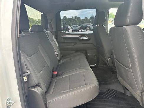Used 2023 Chevrolet Silverado 1500 LT Trail Boss w/ Protection Package AWD/4WD image 15