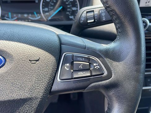 Used 2019 Ford EcoSport Titanium FWD image 21