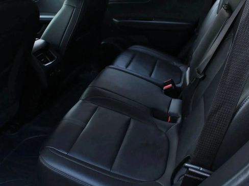 Used 2019 Chevrolet Blazer LT w/ Sound & Technology Package FWD image 20