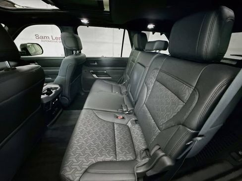 Used 2025 Toyota Sequoia Limited w/ Tow Technology Package AWD/4WD image 25
