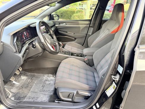 Used 2022 Volkswagen GTI S image 11