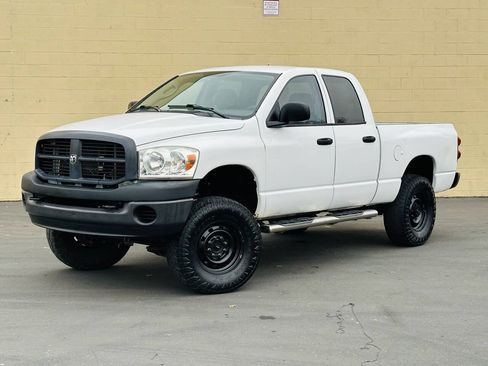 Used 2009 Dodge Ram 2500 Truck ST w/ PWR Accessory Group image 4