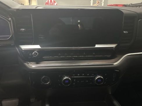 Used 2023 GMC Sierra 1500 SLT w/ SLT Premium Package image 12