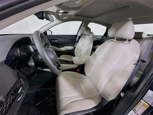 Used 2024 Honda Accord EX image 14