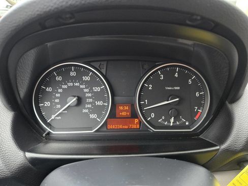 Used 2009 BMW 128i Coupe image 13