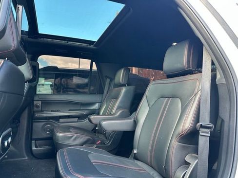Certified 2022 Ford Expedition Limited image 12