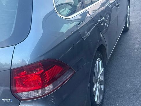 Used 2012 Volkswagen Jetta TDI FWD image 3