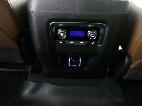 Used 2025 Chevrolet Tahoe High Country w/ Sun And Tow Package AWD/4WD image 27
