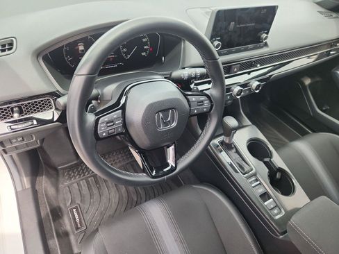 Used 2025 Honda Civic Sport image 10