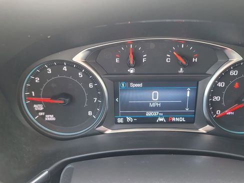 Used 2024 Chevrolet Equinox LT w/ LPO, Floor Liner Package FWD image 19